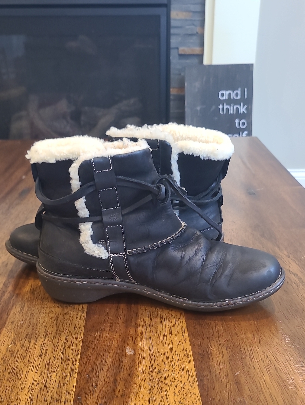Ugg Cove  Black Suede Pull On Warm Lined LaceUp Booties Womens Shoes 10